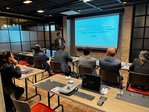 Evin Safdia presenting at Cato Networks partner workshop in Bogotá 2022